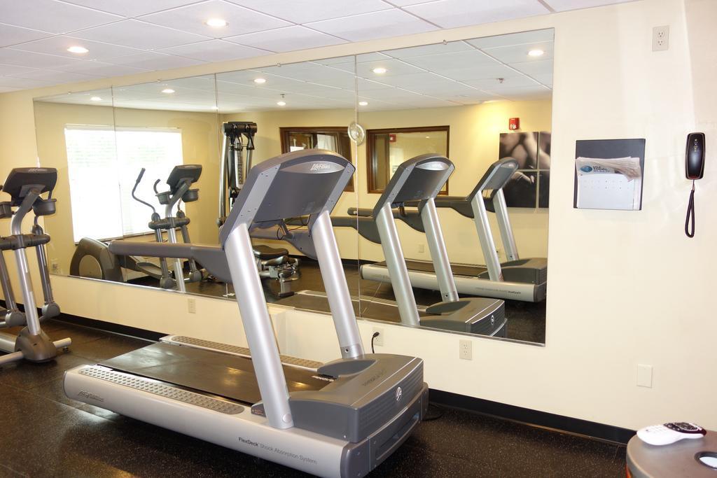 Comfort Inn & Suites Rome South Экстерьер фото